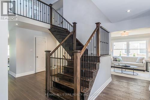 2 Harpers Croft, Markham, ON - Indoor Photo Showing Other Room