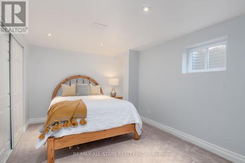 2 Harpers Croft, Markham, ON - Indoor Photo Showing Bedroom