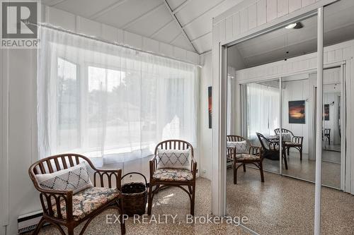 21 Lake Drive E, Georgina (Historic Lakeshore Communities), ON - Indoor Photo Showing Other Room