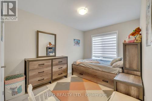 806 - 250 Finch Avenue, Pickering, ON - Indoor Photo Showing Bedroom