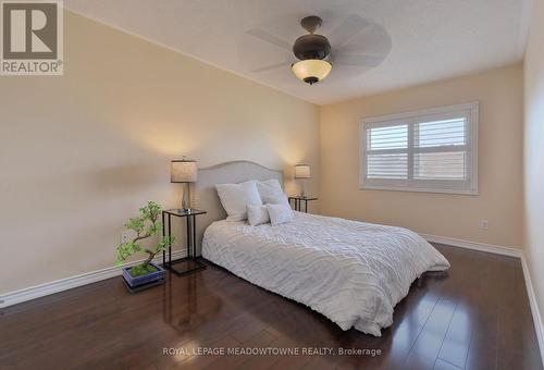 2857 Termini Terrace, Mississauga (Central Erin Mills), ON - Indoor Photo Showing Bedroom