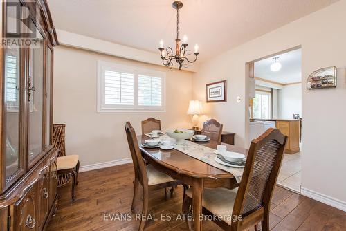 19 Meadowland Gate, Brampton, ON - Indoor Photo Showing Dining Room