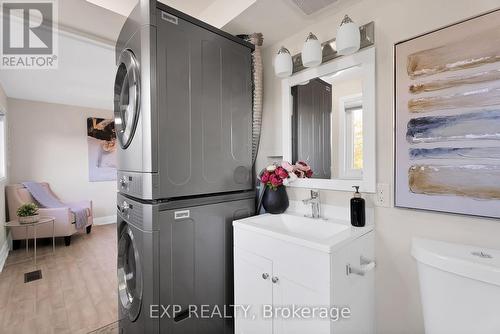 746 Greycedar Crescent, Mississauga (Rathwood), ON - Indoor Photo Showing Laundry Room