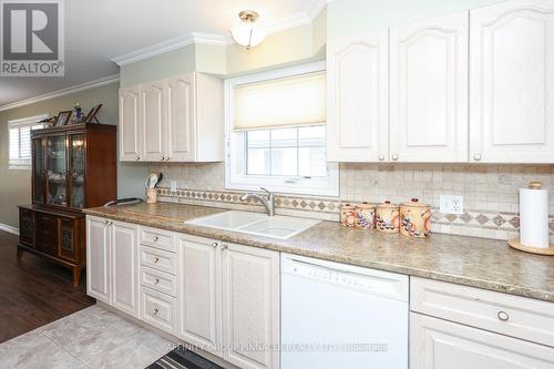 5 Susan Court, Kawartha Lakes (Lindsay), ON - Indoor Photo Showing Kitchen With Double Sink