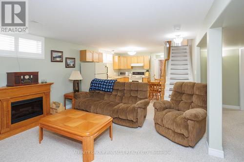 5 Susan Court, Kawartha Lakes (Lindsay), ON - Indoor Photo Showing Living Room With Fireplace