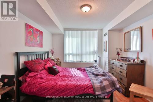 2531 - 35 Viking Lane, Toronto, ON - Indoor Photo Showing Bedroom