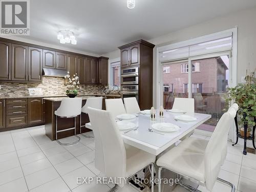 5 Ricardo Road, Brampton (Vales Of Castlemore), ON - Indoor Photo Showing Dining Room