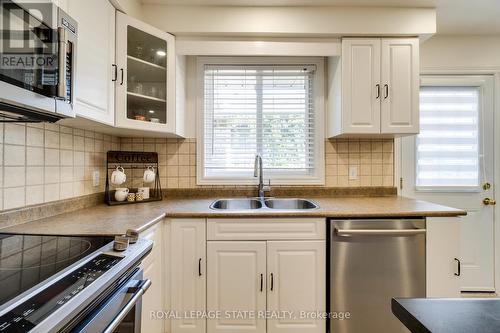 3448 Caplan Crescent, Burlington (Palmer), ON - Indoor Photo Showing Kitchen With Double Sink