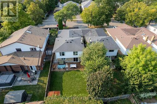 3448 Caplan Crescent, Burlington (Palmer), ON - Outdoor