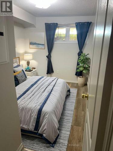 22 - 2551 Sixth Line E, Oakville (Uptown Core), ON - Indoor Photo Showing Bathroom