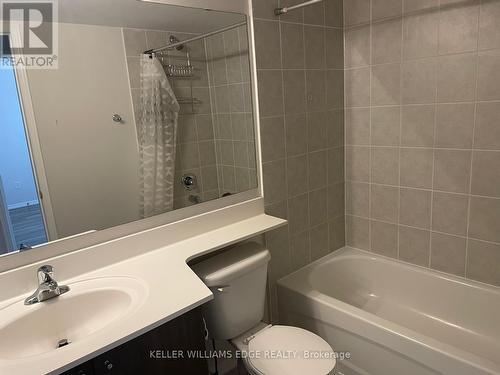 22 - 2551 Sixth Line E, Oakville (Uptown Core), ON - Indoor Photo Showing Bathroom