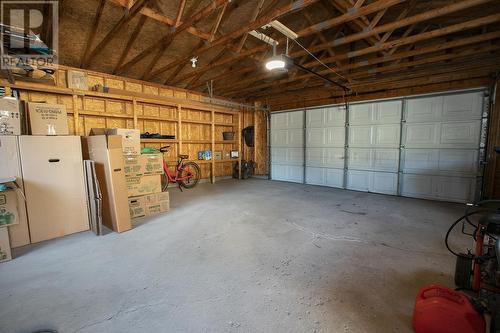 885 Pine St, Sault Ste. Marie, ON - Indoor Photo Showing Garage