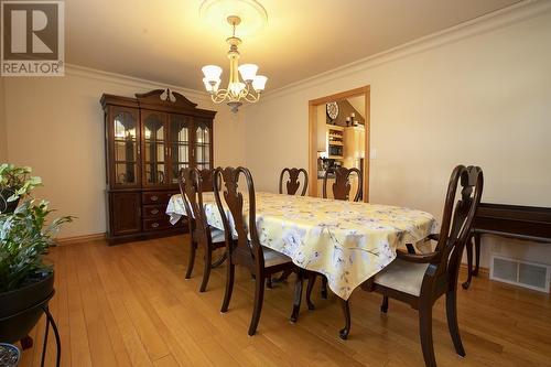 885 Pine St, Sault Ste. Marie, ON - Indoor Photo Showing Dining Room