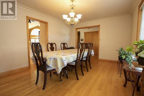 885 Pine St, Sault Ste. Marie, ON - Indoor Photo Showing Dining Room