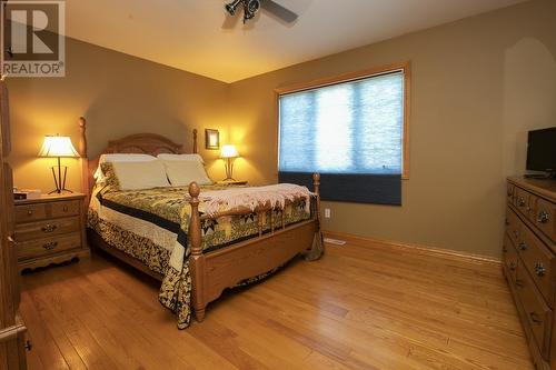 885 Pine St, Sault Ste. Marie, ON - Indoor Photo Showing Bedroom