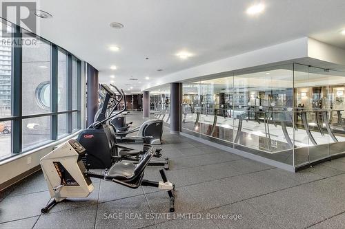 720 - 219 Fort York Boulevard, Toronto (Waterfront Communities), ON - Indoor Photo Showing Gym Room