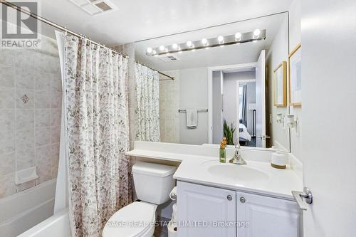 720 - 219 Fort York Boulevard, Toronto, ON - Indoor Photo Showing Bathroom