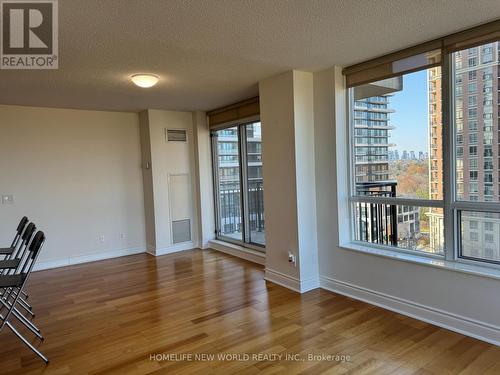 907 - 1103 Leslie Street, Toronto, ON - Indoor Photo Showing Other Room