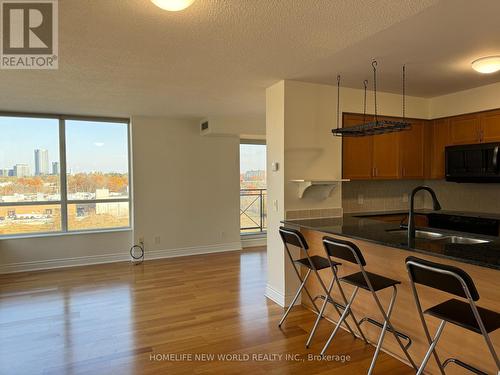 907 - 1103 Leslie Street, Toronto, ON - Indoor Photo Showing Kitchen With Double Sink