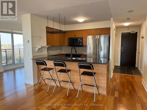 907 - 1103 Leslie Street, Toronto, ON - Indoor Photo Showing Kitchen With Double Sink