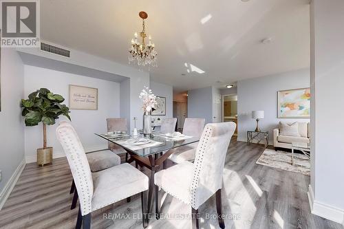 427 - 25 Greenview Avenue, Toronto (Newtonbrook West), ON - Indoor Photo Showing Dining Room