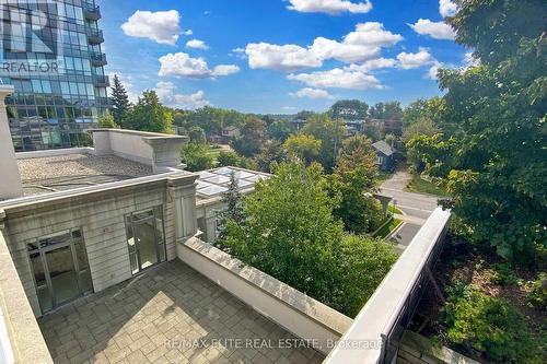 427 - 25 Greenview Avenue, Toronto, ON - Outdoor With View