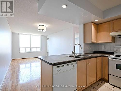 2139 - 125 Omni Drive, Toronto, ON - Indoor Photo Showing Kitchen With Double Sink