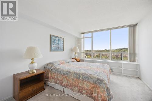 912 - 22 Clarissa Drive, Richmond Hill, ON - Indoor Photo Showing Bedroom