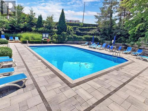 912 - 22 Clarissa Drive, Richmond Hill, ON - Outdoor With In Ground Pool With Backyard