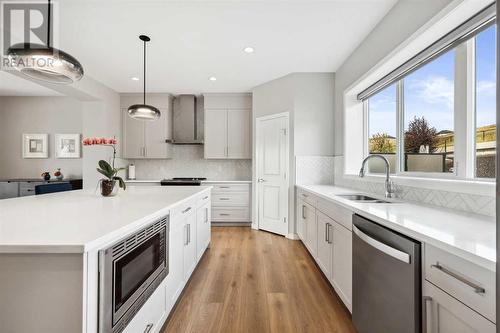 246 Sage Meadows Green Nw, Calgary, AB - Indoor Photo Showing Kitchen With Stainless Steel Kitchen With Double Sink With Upgraded Kitchen