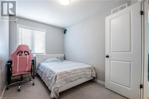 607 Knox Avenue, Hamilton, ON - Indoor Photo Showing Bedroom