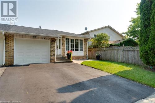 3448 Caplan Crescent, Burlington, ON - Outdoor