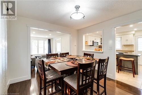 3448 Caplan Crescent, Burlington, ON - Indoor Photo Showing Dining Room