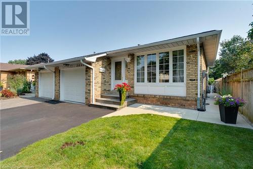 3448 Caplan Crescent, Burlington, ON - Outdoor