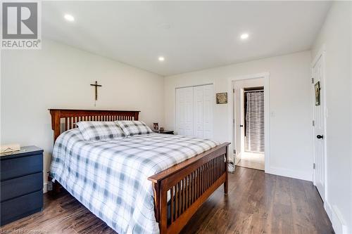 3448 Caplan Crescent, Burlington, ON - Indoor Photo Showing Bedroom