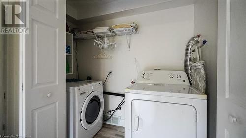 3448 Caplan Crescent, Burlington, ON - Indoor Photo Showing Laundry Room