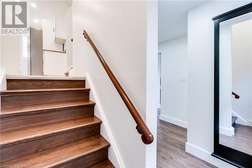 3448 Caplan Crescent, Burlington, ON - Indoor Photo Showing Other Room