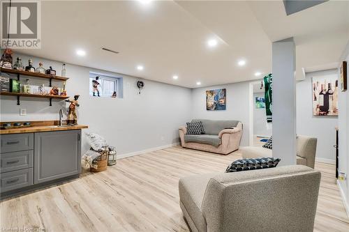 3448 Caplan Crescent, Burlington, ON - Indoor Photo Showing Basement