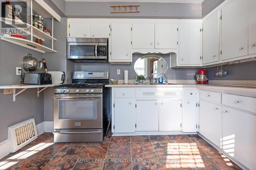 125 North Main Street, Norfolk (Simcoe), ON - Indoor Photo Showing Kitchen