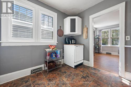 125 North Main Street, Norfolk (Simcoe), ON - Indoor Photo Showing Laundry Room