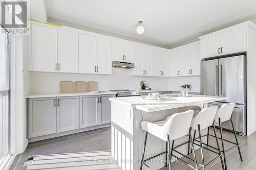 100 Limestone Lane, Shelburne, ON - Indoor Photo Showing Kitchen With Stainless Steel Kitchen With Upgraded Kitchen