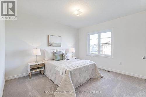 100 Limestone Lane, Shelburne, ON - Indoor Photo Showing Bedroom