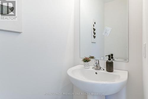 100 Limestone Lane, Melancthon, ON - Indoor Photo Showing Bathroom