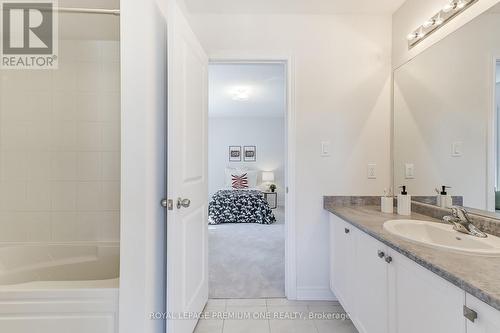 242 Chippewa Avenue, Shelburne, ON - Indoor Photo Showing Bathroom