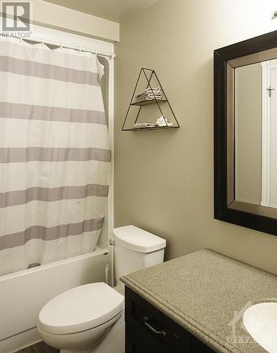 513 Stewartville Road, Arnprior, ON - Indoor Photo Showing Bathroom