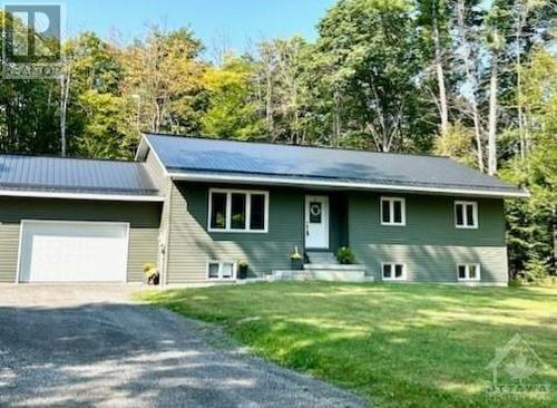 513 Stewartville Road, Arnprior, ON - Outdoor