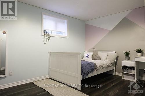 513 Stewartville Road, Mcnab/Braeside, ON - Indoor Photo Showing Bedroom