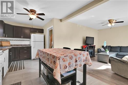 637 Bedford Street, Cornwall, ON - Indoor Photo Showing Kitchen