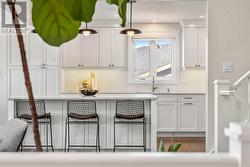 Large kitchen island - 