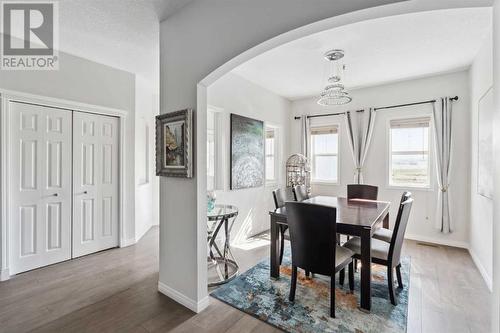 69 Evansbrooke Park Nw, Calgary, AB - Indoor Photo Showing Dining Room